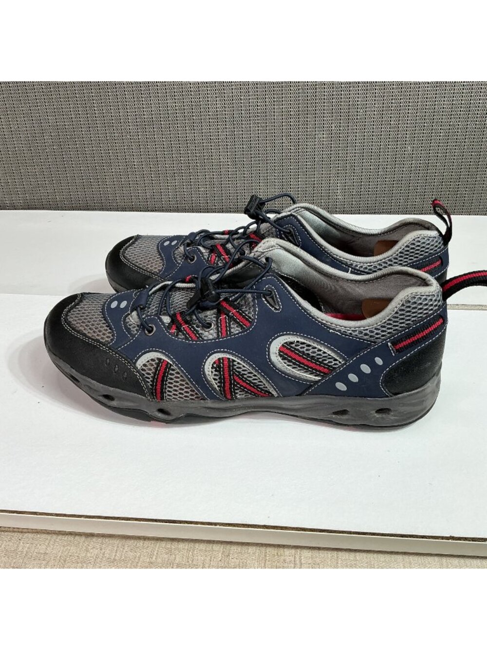 Bass Seaport Mesh Athletic Water Shoes Mens 12M Navy Blue Red